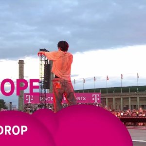 j-hope 'MIC Drop' @ Lollapalooza Berlin 2025