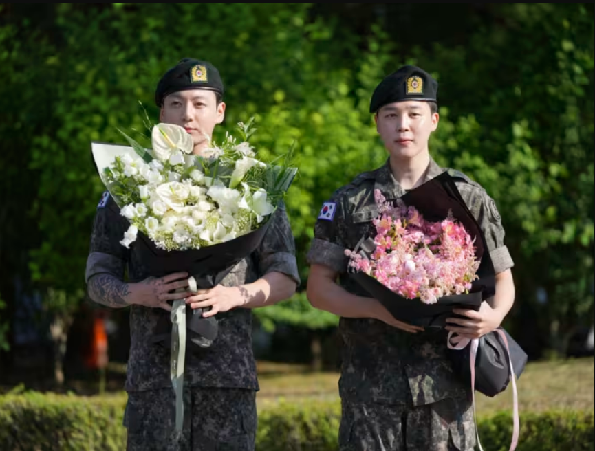 Jungkook and Jimin Military Discharge